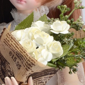 Middle Rose Flower Bouquet (White) 꽃다발-재촬영